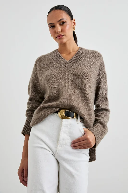 GISELLA SWEATER - HAZELNUT