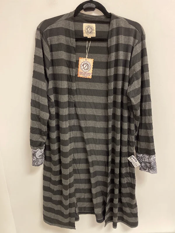 Cardigan By Clothes Mentor In Black & Grey, Size: L