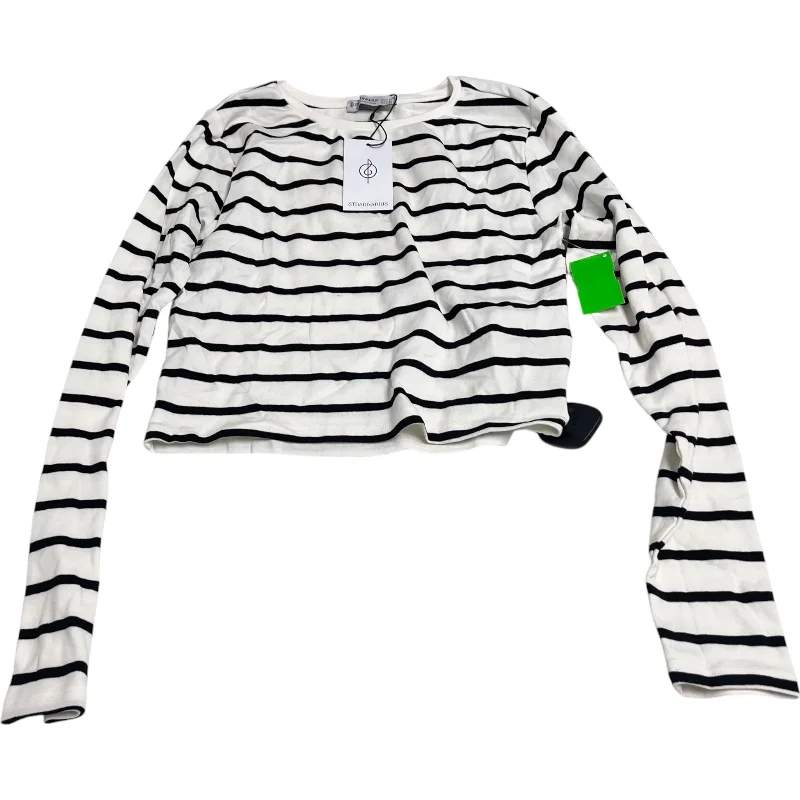 Top Long Sleeve By Clothes Mentor In White, Size: M