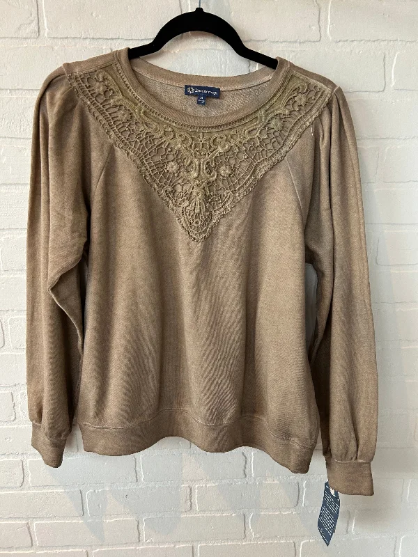 Top Long Sleeve By Democracy In Tan, Size: M