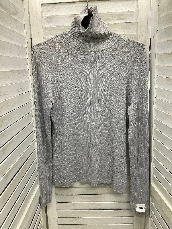 Top Long Sleeve By Worthington In Silver, Size: Large